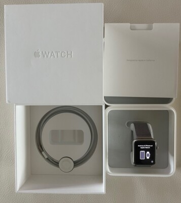 Apple Watch Series 2 42mm Stainless Steel Case Silver Milanese