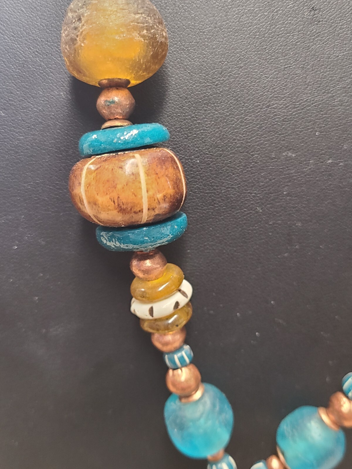 Huge Shell Statement Necklace - image 4