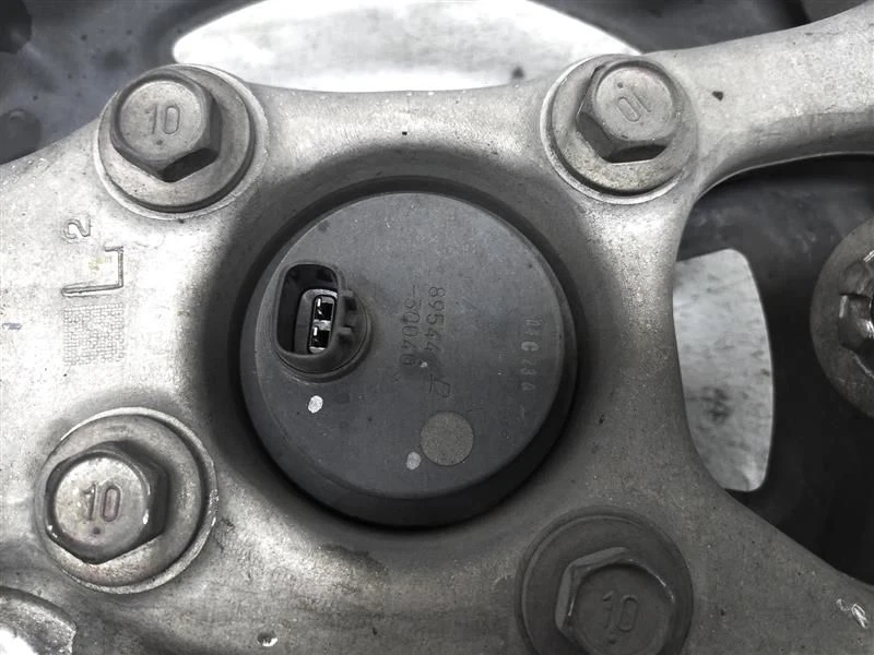 Lexus IS250 2010-2015 conductor husillo delantero izquierdo nudillo OEM Foto 3 de 4