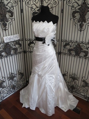 442W ALYCE WHITE SZ 16 BLACK SASH $1899 FORMAL WEDDING GOWN DRESS - Picture 13 of 14