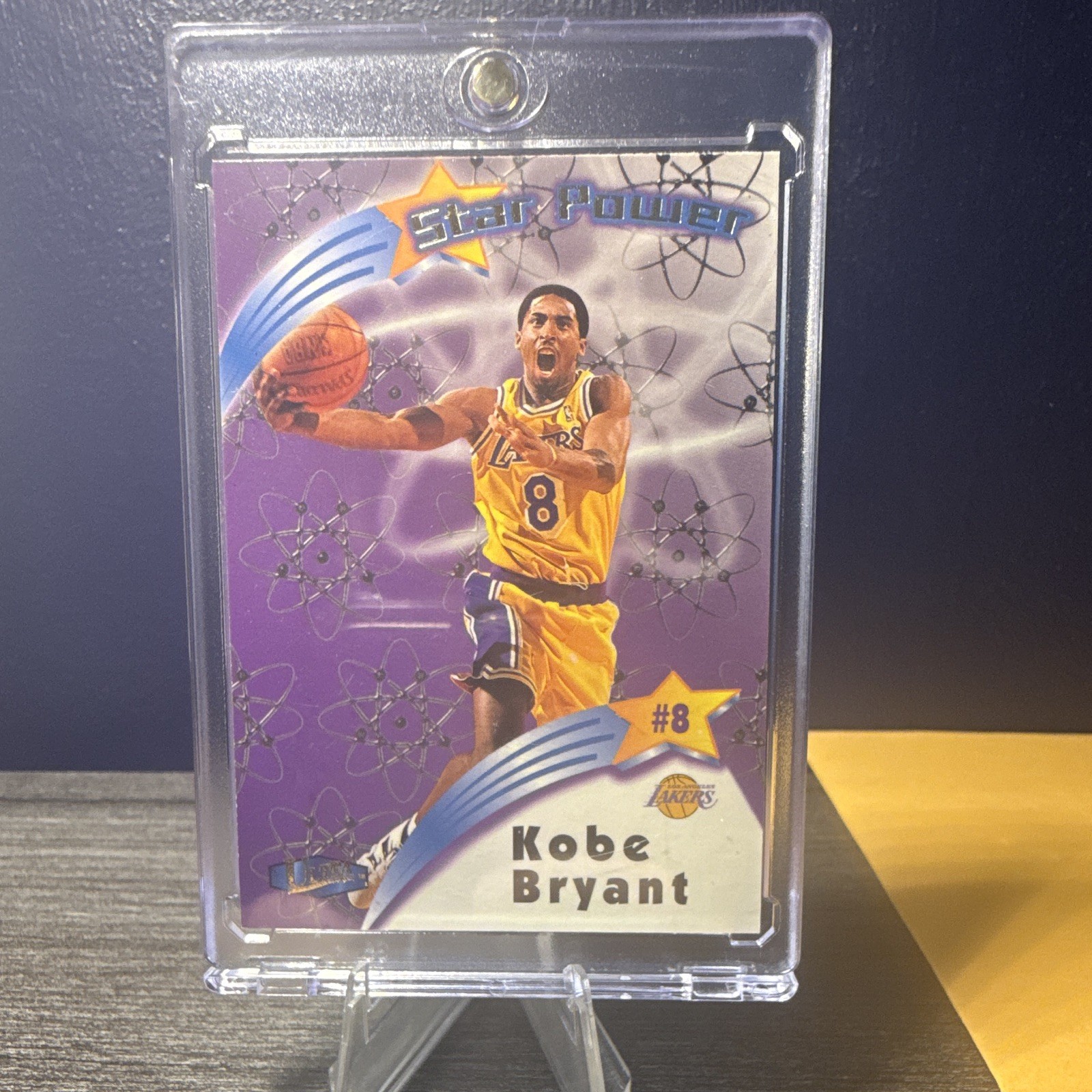 Fleer Ultra 1997-98 Star Power Insert Kobe Bryant Lakers 3 of 20 SP /20