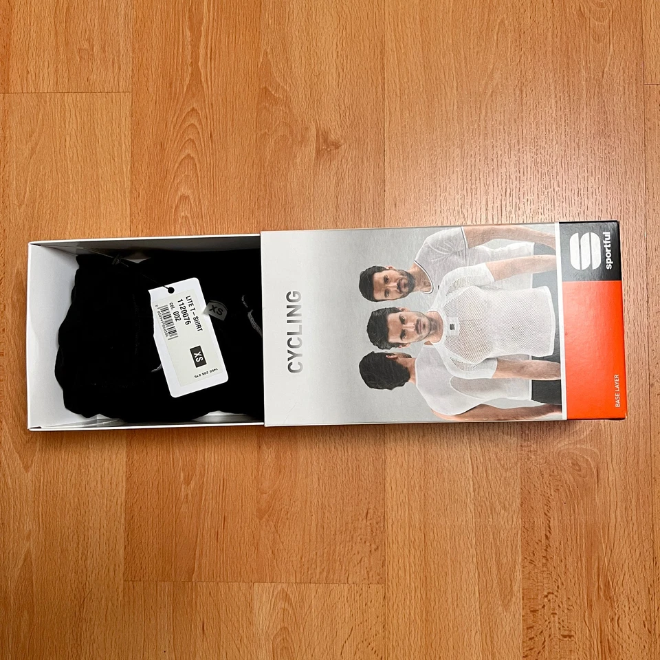 Sportful Thermodynamic Lite Base Layer T-Shirt – Black  Unisex - Size XS RRP £59 - Image 4 of 4