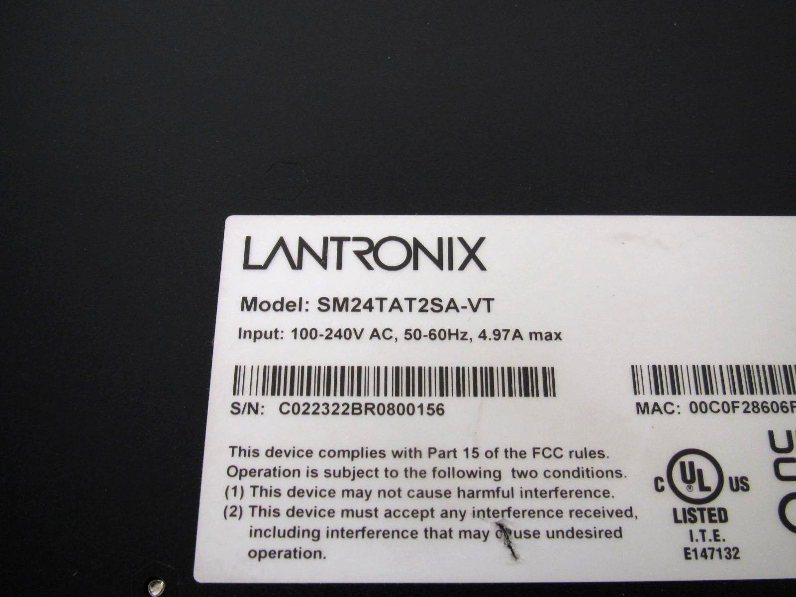 Lantronix SM24TAT2SA-VT 24-Port Managed Gigabit Ethernet PoE+ Switch Used