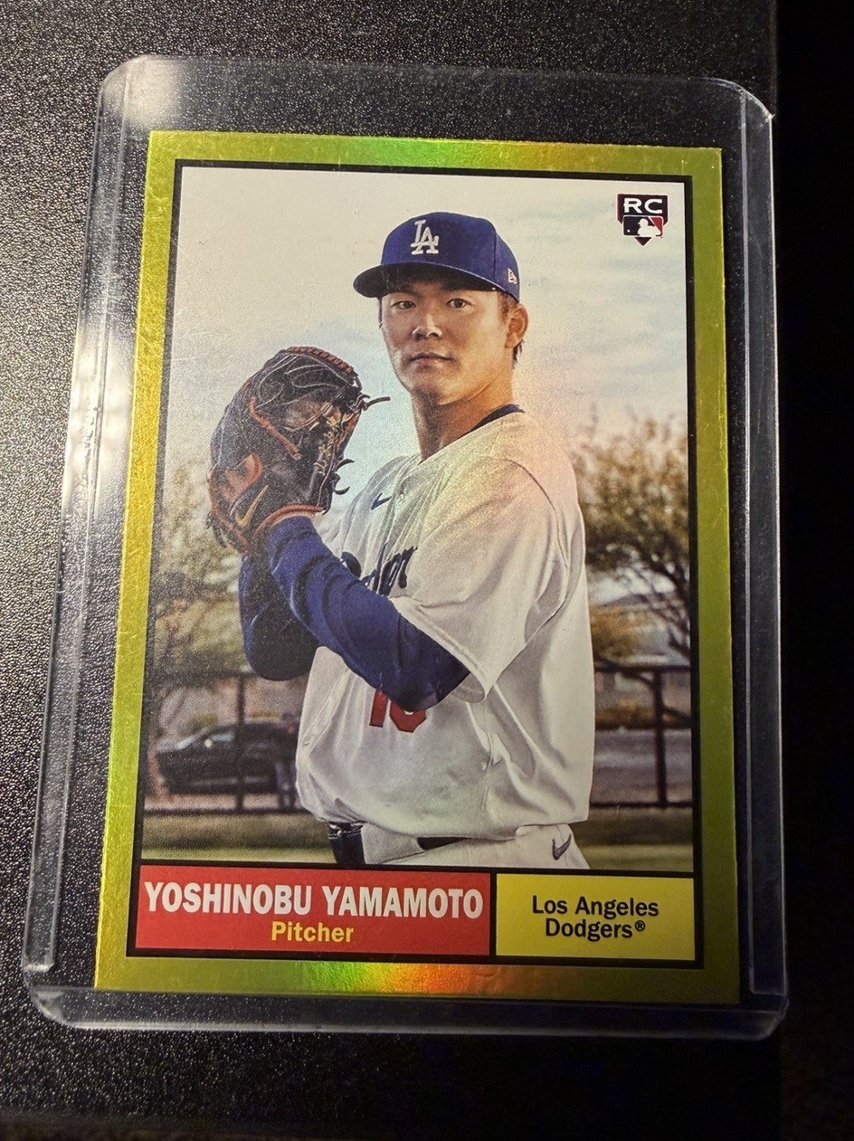 2024 Topps Archives - 1961 Topps Yoshinobu Yamamoto #61 Yellow Foilboard (RC)