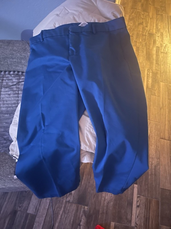 Woman’s Dockers Capris Size 12