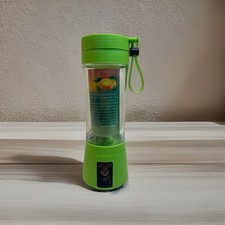 Mini Juicer Cup USB Rechargeable Blender Smoothie Mixer 380ml