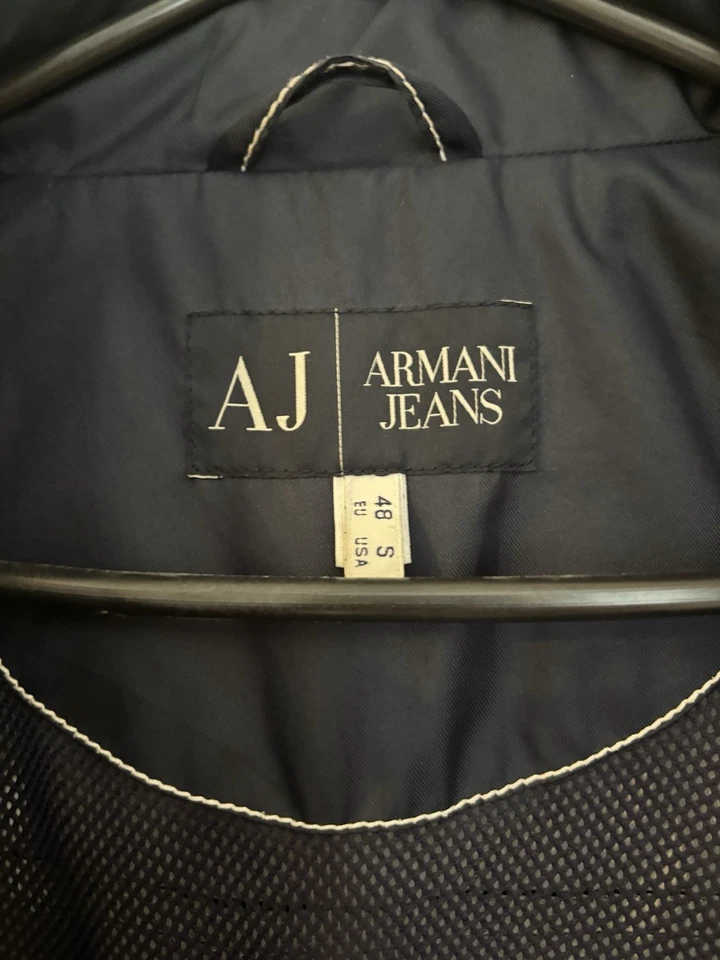 Vintage Armani Jeans Jacket/Windbreaker - Image 4 of 4