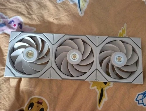 3 x Bundle Lian Li TL120 Uni Fan White ARGB Reverse PWM 120mm Gaming Computer PC