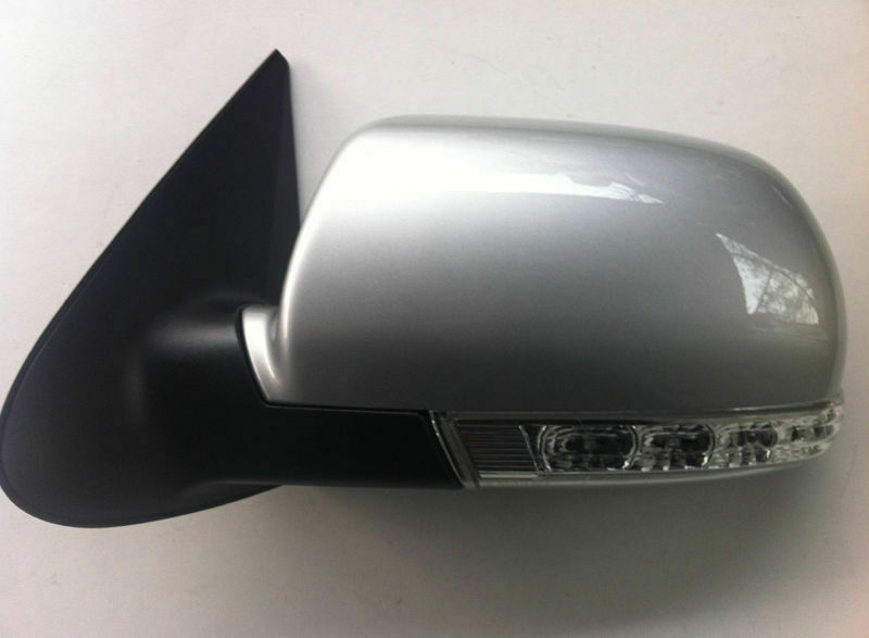 Genuine 87610 2B510 Left LED Side Mirror Assembly for 2007 2011