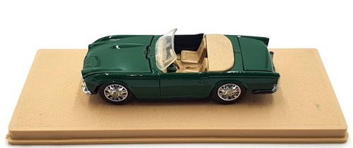 Eligor 1/43 Scale Diecast 1135 - 1968 Triumph TR5 - Green - Picture 4 of 5