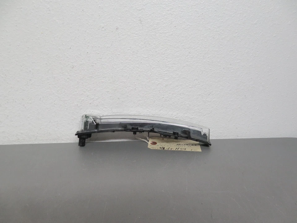 Ford Fiesta 2011 2012 2013 luz antiniebla lateral izquierda Foto 4 de 4