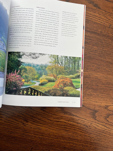 BILTMORE - A Pictorial Guide to Biltmore Paperback 2008 - Picture 4 of 6