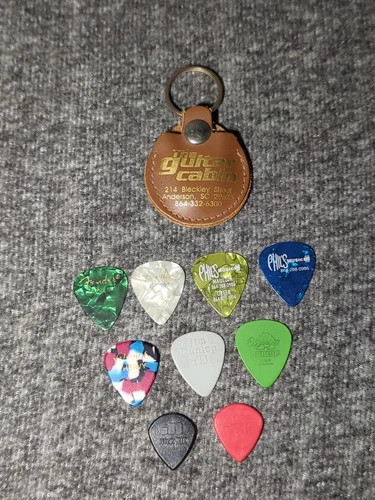 Vintage Guitar Pick Keychain W/ 9 Guitar Picks-Advertising "The Guitar Cabin"