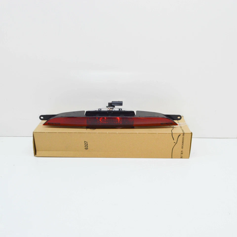 NUEVO FARO ANTINIEBLA TRASERO AUDI TT 8J 8J0945703 2013 8J0-945-703 Foto 2 de 4