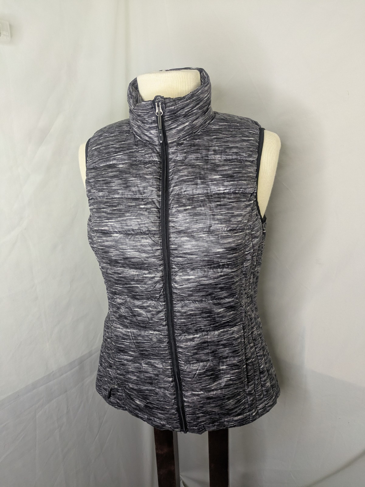 32 DEGREE HEAT Vest Womens S Goose Down Puffer Insulated Packable Full Zip Gray