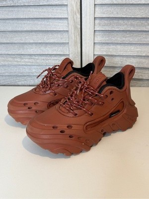 Crocs Nova Trek Shoes Women s Size 11