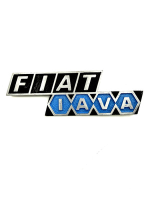 Vintage IAVA Emblem Badge Argentina Industria Argentina Vehiculos Avanzados #11A