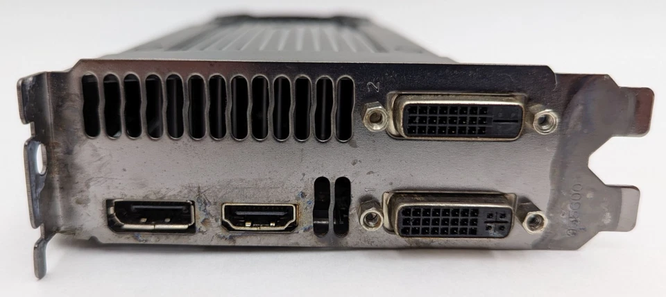 Zotac GeForce GTX 760 1.5GB GDDR5 192-Bit PCI Express 3.0 x16 Graphics Card GPU - Image 3 of 4