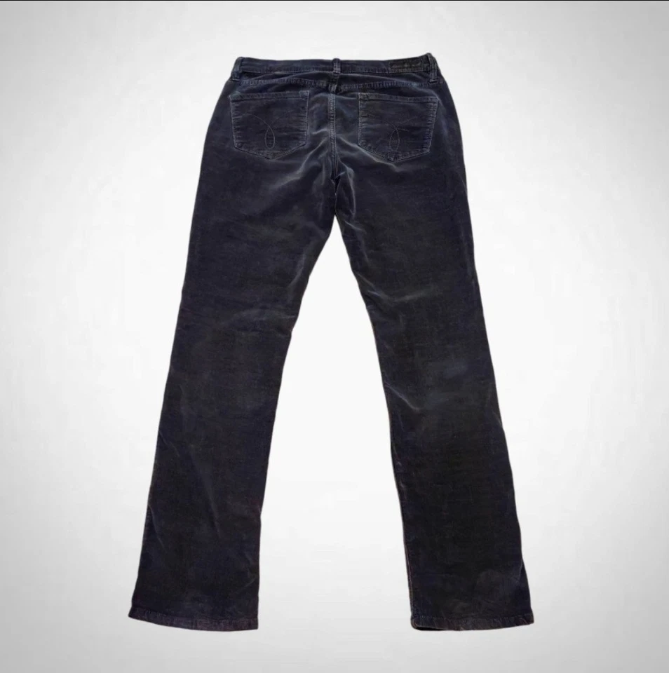 Pantalones de mezclilla para mujer Calvin Klein de colección calce recto talla 8x34 [32"Wx31"L] pana oscura  Foto 2 de 4