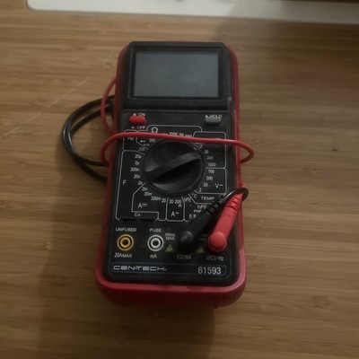 Cen-Tech 61593 Functional Digital Multimeter With Protective Case Tested Works