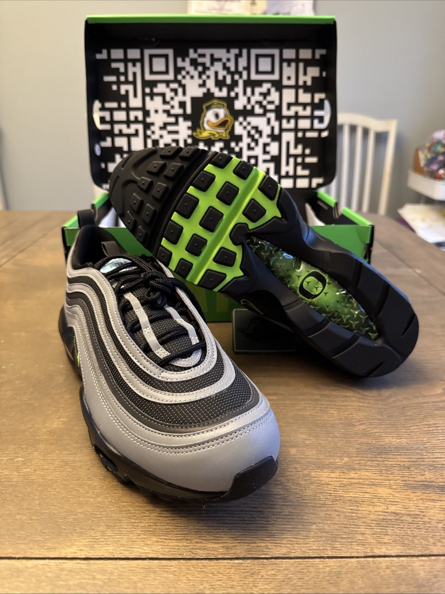 Oregon ducks air max 97 exclusive Black and Green Sneakers with Duck Logo The Division St. x Nike Air Max 95/97 Ducks of a Feather  main image 4