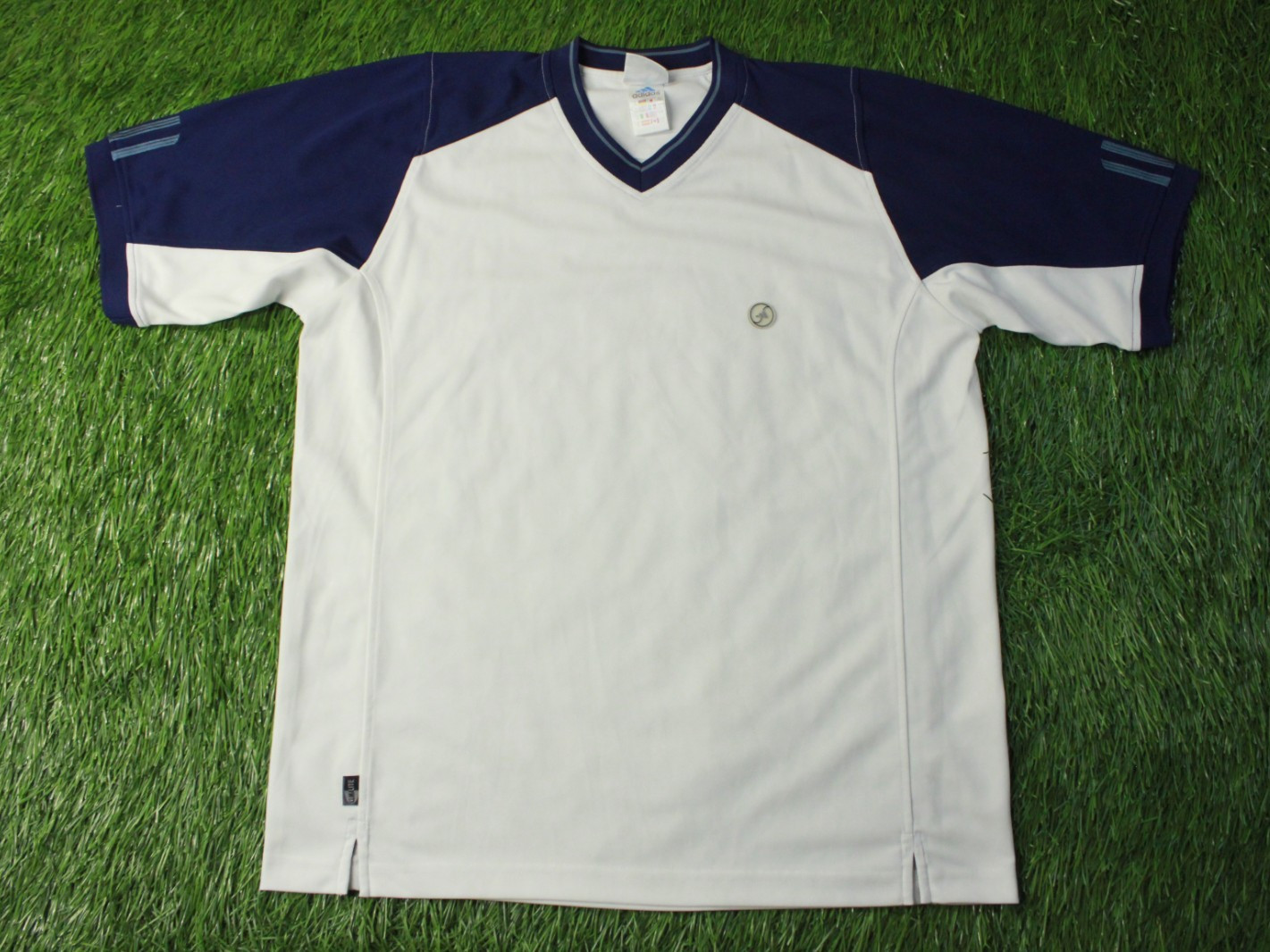 ADIDAS ORIGINAL 2000 VINTAGE RARE FOOTBALL SOCCER MEN SHIRT JERSEY SIZE L LARGE