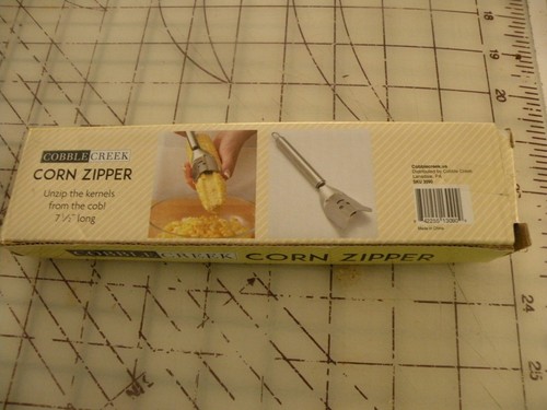 Cobble Creek Corn Stripper Removes ZIPS Kernels in Seconds NIB - Picture 2 of 2