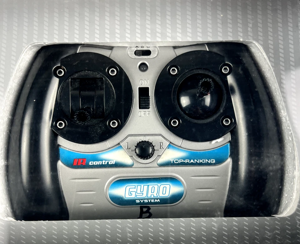 Skyteck M5 Helicopter 3.5 Channel Infrared Remote Control Blue - Image 3 of 4