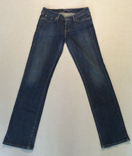 Levi  s Women  s Jeans Curve Classic Straight Legs Sz 6/28 Dark Blue