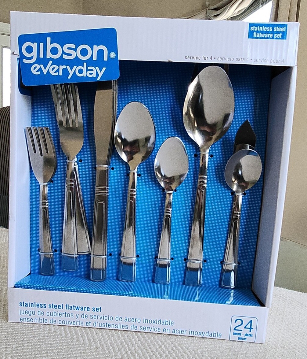 ~ 24 Piece ~ Service For 4 ~ Nib