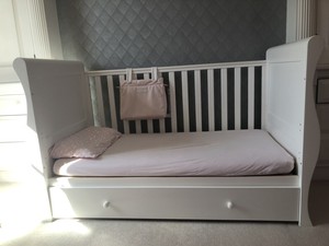 martha sleigh cot bed