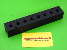 Manifold: Inline, Black Anodized 6061 Aluminum 8 Outlets 3/8 in Female NPT inlet