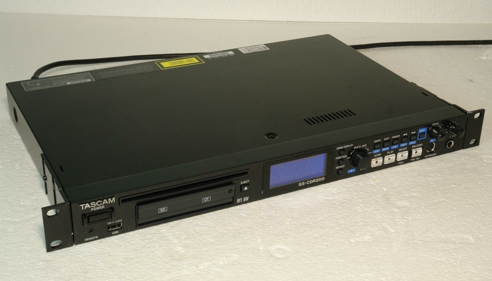 タスカム USB・SD・CDレコーダー SS-CDR200 美品 リモコン付 SS-CDR200