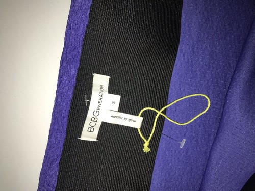 BCBGeneration Purple Passion strukturierter Minirock über dem Knie Größe SMALL - Bild 7 von 11