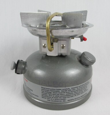 COLEMAN Model 533 Dual Fuel Single Burner Camping Stove Made in