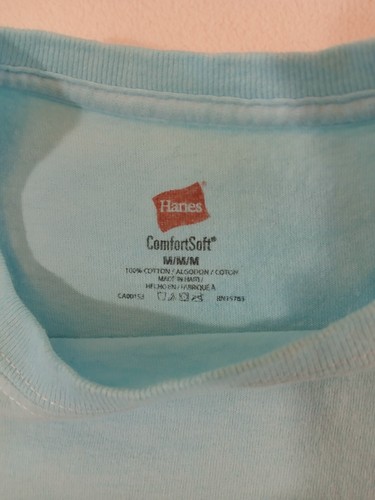 Hanes T-Shirt Women's M Comfort Soft ALASKA "We Otter Be Quilting" Aqua - Picture 3 of 6