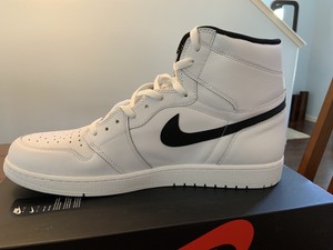air jordan yin yang white