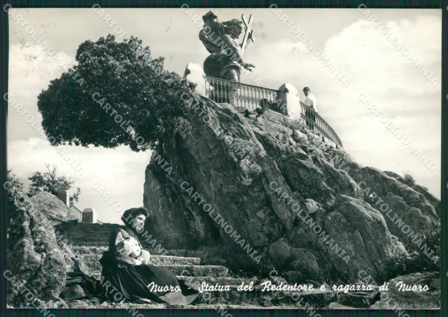 Foto 1 di 2