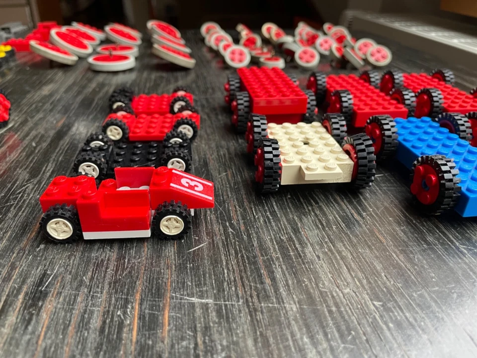 LEGO Reifen Räder, Achsen, 70 Paare + 85 Einzel, versch. Grössen, über 200 Teile - Bild 3 von 4