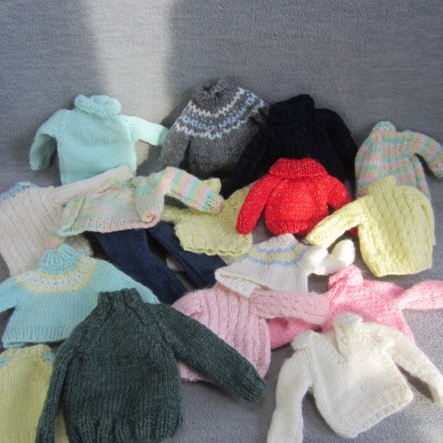 Vintage Mommy Made Fashion Doll Knit Sweaters Cardigan Lot Pastels Yellow Pink
