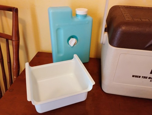 Vintage GOTT cooler tray ice model 1806 "Glidden" branded personal - Picture 2 of 6