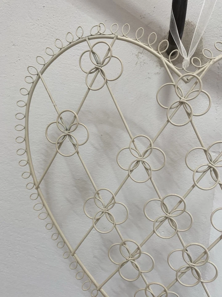 Metall Deko Pinnwand Memoboard Herz Hochzeit Shabby Impressionen Karten Fotos - Bild 4 von 4