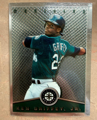 1995 Topps - Total Bases Finest Ken Griffey Jr #3