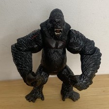 King Kong Action Figure 2005 Playmates 8th Wonder Battle Damaged Toy 