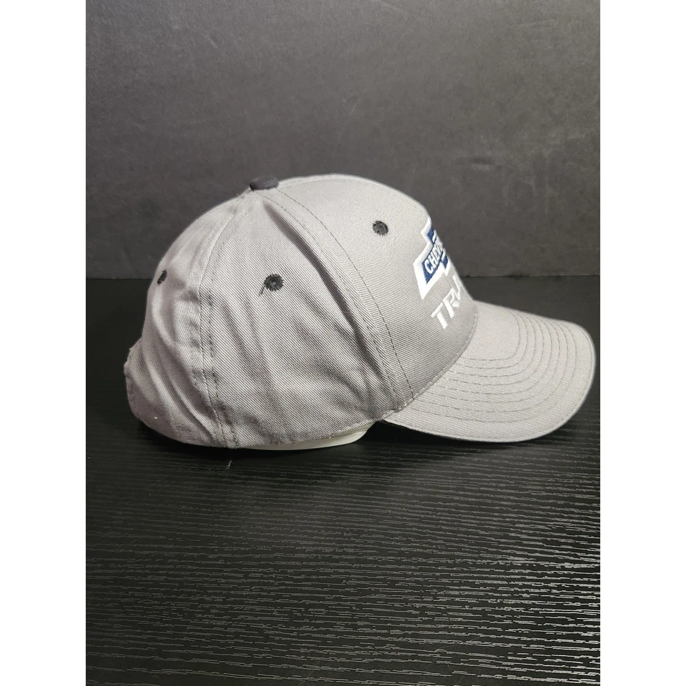Gorra de béisbol Chevrolet Trucks gris 100 años aniversario con correa Foto 3 de 4