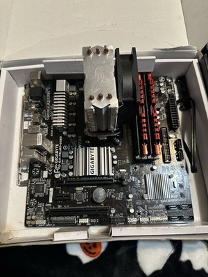 FX-8320 + GA-78LMT-USB3 AM3+ Motherboard 24GB DDR3 RAM Cooler Combo