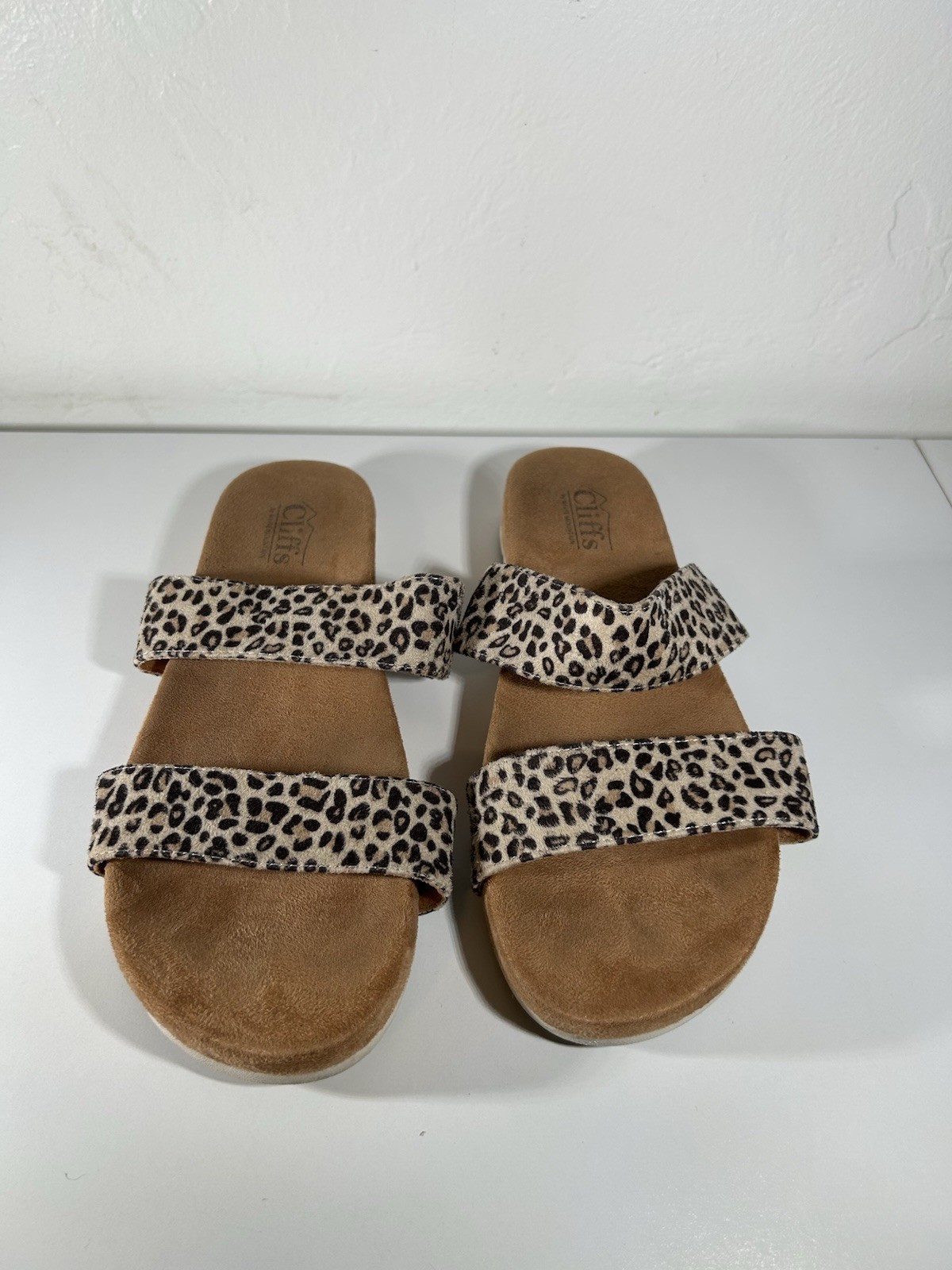 Statement Eye-Catching Cliff’s by White Mountain … - image 1