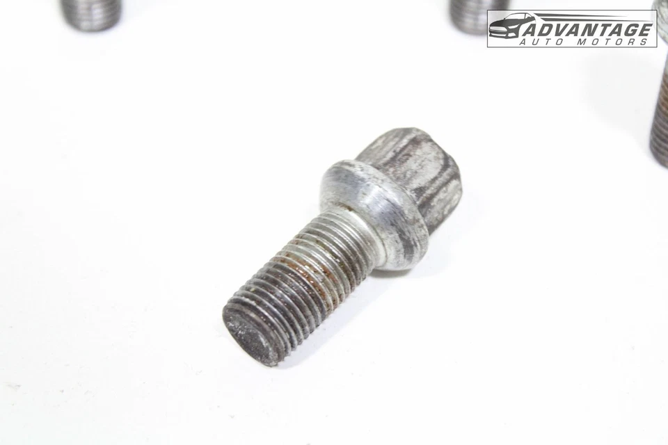 VOLKSWAGEN TIGUAN 2012-2024 RUEDA IZQUIERDA O DERECHA TUERCA PERNO JUEGO DE 5 OEM Foto 3 de 4