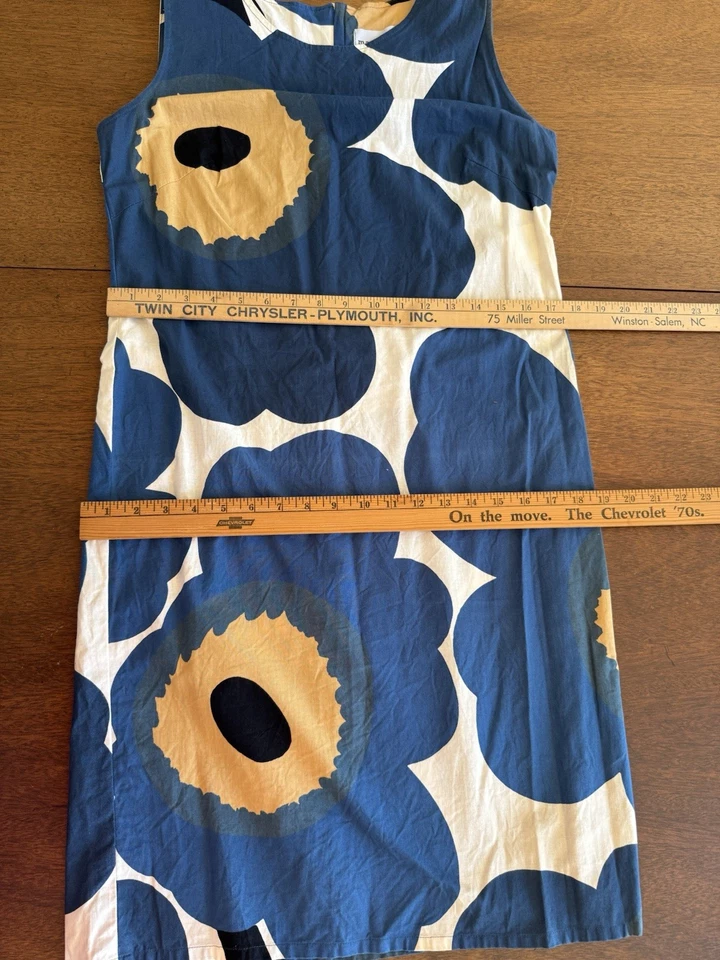 Vestido Marimekko 40/12 Vestido sin mangas Azul Unikko Estampado de Flores Foto 4 de 4