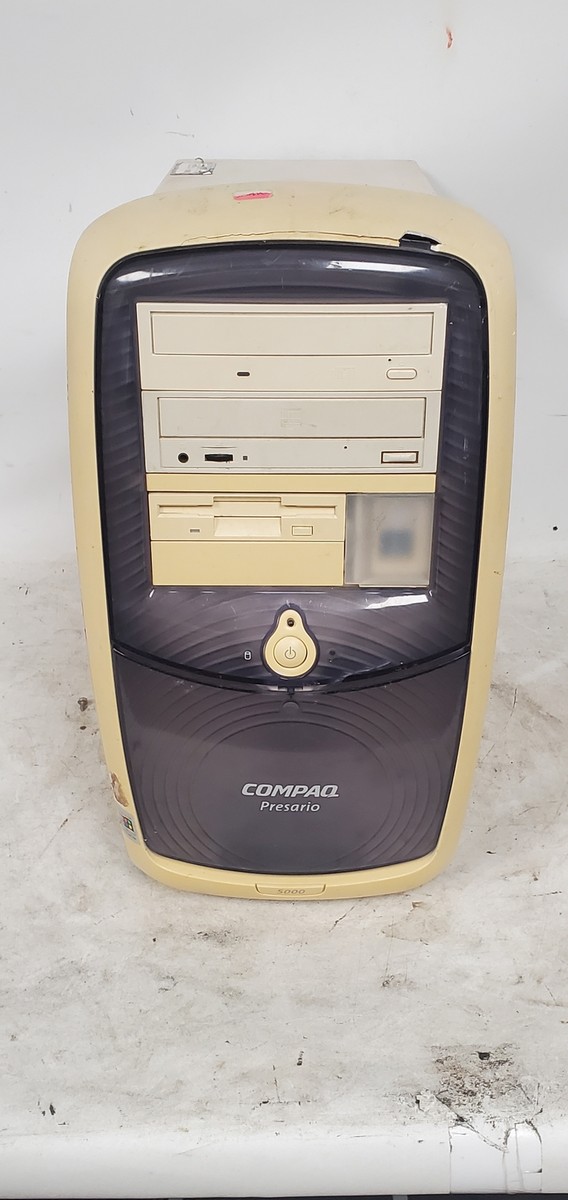 Vintage Gaming Compaq Presario 5000 Celeron 800MHz Computer No HDD